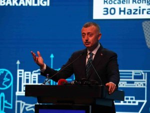 Başkan Büyükakın: "Kargo Taşımacılığının Cengiz Topel Havalimanında Başlatılması Kente Başka Fırsatlar Getirecektir"