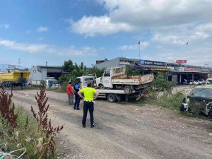 Körfez’de Hurda Araçlar Toplanıyor