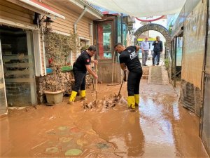 Altınordu Belediyesi Ekipleri, Selin Etkilediği Bartın’a Desteğe Gitti