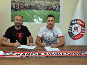 Profesyonel Futbolcu Bal Ekibine İmza Attı