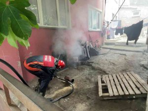 İ̇ki Katlı Evin Bodrum Katında Yangın