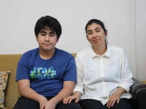 Lgs’de 500 Tam Puan Alan Öğrencinin Hedefi Ai̇hm’de Hakim Olmak