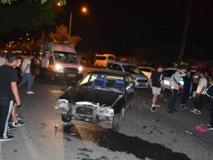Çorlu’da Gece Yarısı Feci Kaza: 2 Yaralı