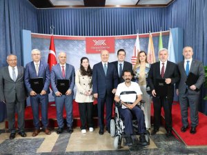 Yök’ten Dokuz Eylül’e ‘Engelsiz Üniversite’ Ödülü