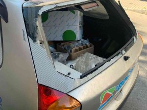 Bağcılar’da 1 Dakikada Aracın Camını Kırıp İçindekileri Çaldılar: O Anlar Kamerada