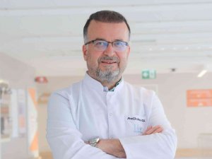 Sigara İçenlerde Kolorektal Kanser Riski Daha Yüksek