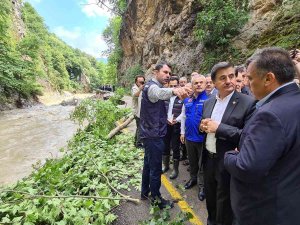 Bakan Murat Kurum’dan 6 İl İçin Yağış Uyarısı