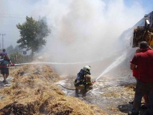 Çanakkale’de 20 Ton Saman Küle Döndü
