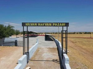Hilvan Hayvan Pazarı Kurban Bayramına Hazır Hale Getirildi