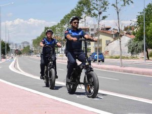 Konya’da Bisikletli Zabıtalar Göreve Başladı