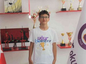 Şanlıurfa Uğur Okulları Öğrencisi Türkiye Birincisi Oldu