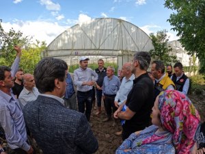 Bakan Kurum, Sular Altında Kalan Tarım Arazilerini İnceledi