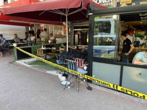 Fatih’te Polise Mukavemet: 1 Polis Başından Yaralandı