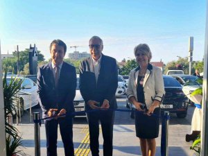 İ̇ş Bankası Kktc’nin Karakum Şubesi Açıldı