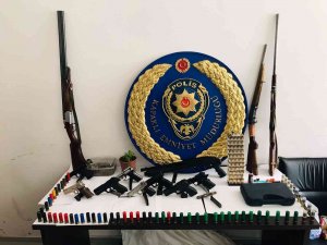 Emniyetten Silah Tacirlerine Operasyon