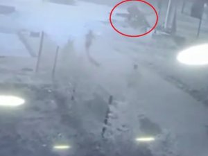 Takla Atan Otomobilde 4 Kişi Yaralanmıştı, Feci Kaza Kameraya Yansıdı