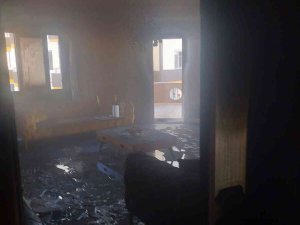 Tarsus’ta Çıkan Yangında Bir Daire Kullanılamaz Hale Geldi