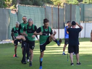 Yeni Sezon Hazırlıklarını Sürdüren Denizlispor Taktik Çalıştı