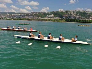 Körfez Kupası Kürek Yarışları’nda Kazanan İ̇zmit Sümerspor
