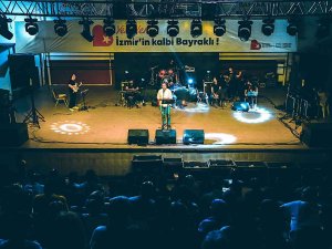 Bayraklı’da ‘Hilmi Yarayıcı’ Coşkusu
