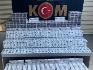 Van’da 2 Milyon 500 Bin Liralık Kaçak Botoks İlacı, Sigara Ve Makaron Ele Geçirildi