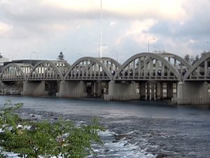 Bu Köprüden Geçmeyen Gelin Salona Gitmiyor