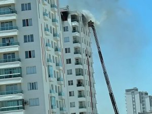 Diyarbakır’da 13 Katlı Binada Yangın