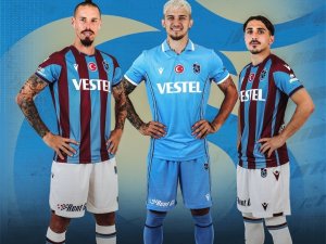 Trabzonspor Yeni Sezon Formalarını Tanıttı