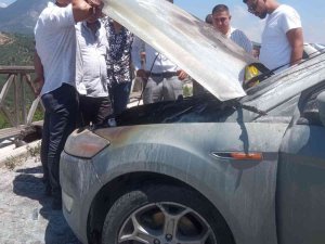 Park Halindeki Otomobilde Yangın Çıktı