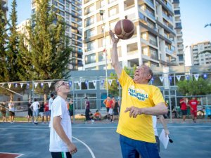 Adana’da Streetball Turnuvası