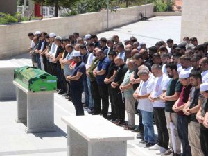 Pencereden Düşerek Hayatını Kaybeden 5 Yaşındaki Kuzey’e Acı Veda