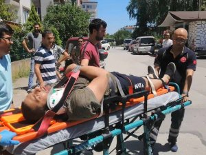 Balkon Panjurlarını Yıkarken Hastanelik Oldu