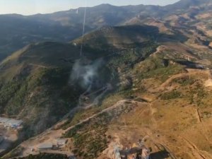 İ̇zmir’de Ormanlık Alanda Yangın Çıktı