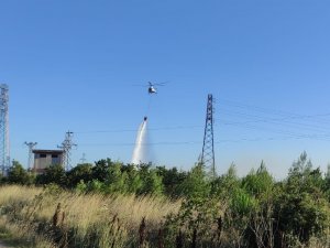 Çanakkale’de Çıkan Orman Yangınına Müdahale Sürüyor