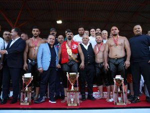 Tarihi Kırkpınar Yağlı Güreşleri’ne Antalya Damgası