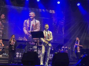 Sinan Özen 20 Yıl Sonra Devreklileri Coşturdu