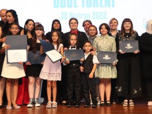 Yusuf Çınar, Şiir Yarışmasında Türkiye 3’üncüsü Oldu