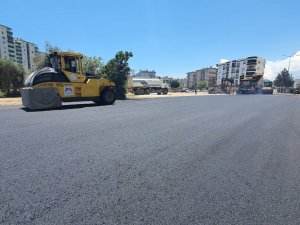 Tarsus’ta Asflat Çalışmaları Sürüyor