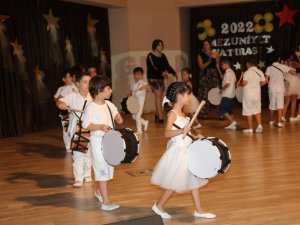 75. Yıl Kreş Ve Çocuk Kulübü Öğrencilerine Coşkulu Mezuniyet Töreni