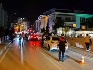 1456 Aranan Şahıs Yakalandı, 27 Bin 378 Araca Ceza Yazıldı