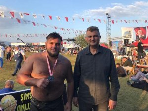 Yunus Emre Akman, Kırkpınar’da Dereceye Girdi