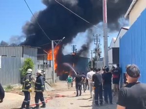 Kocaeli’de Fabrika Yangını