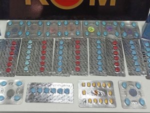 Kaçak Cinsel İçerikli Ürünler Piyasaya Sürülmeden Ele Geçirildi