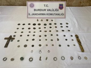 Burdur’da 78 Adet Tarihi Eser Ele Geçirildi