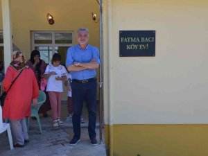 Atıl Durumdaki Okulu Onararak, Köy Evine Çevirdiler