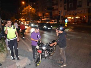 Tekirdağ’da Kaza Sonrası Sinirler Gerildi, Trafik Polisi Araya Girdi