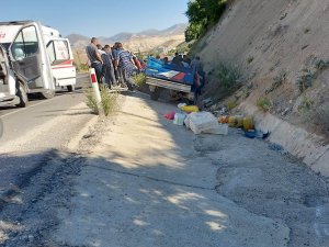 Malatya’da Çapa Motoru Devrildi: 1’i Ağır 3 Yaralı