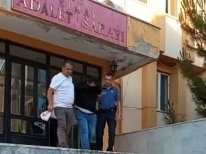 Kütahya’da Tarihi Eser Dolandırıcıları Tutuklandı