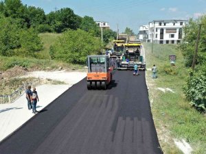 Başiskele’de Asfalt Seferberliği