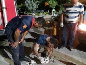 Kilis’te Sondaj Kuyusuna Düşen Yavru Köpek Kurtarıldı